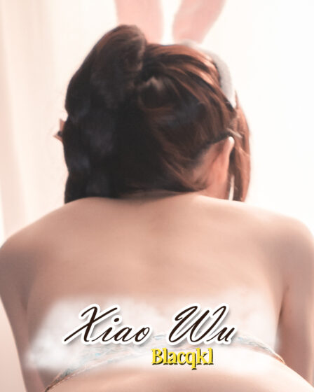 This is the sample picture from BLACQKL - 小舞 Xiao Wu post. Click here to see image full size.