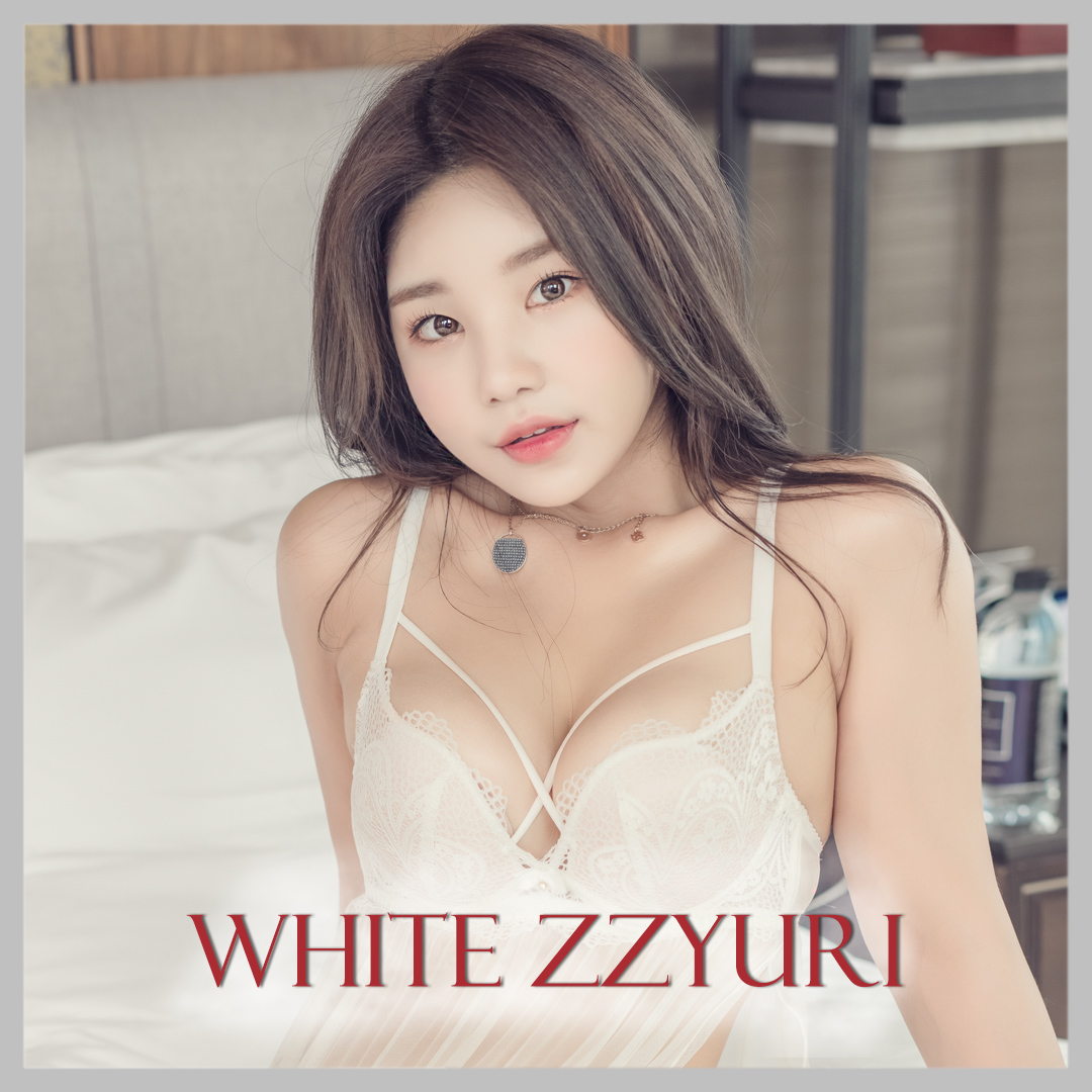 This is the sample picture from Zzyuri｜쮸리 - SAINT Photolife - White Zzyuri post. Click here to see image full size.