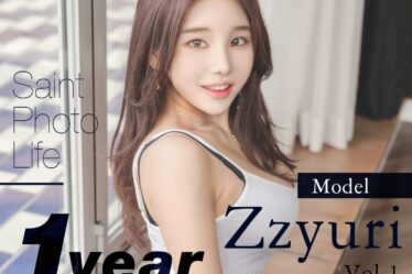 This is the sample picture from Zzyuri｜쮸리 - SAINT Photolife - 1 Year Anniversary post. Click here to see image full size.